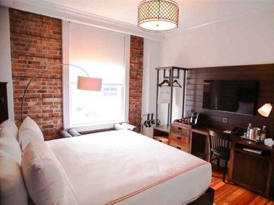 新奥尔良Q&c And Bar，Autograph Collection Hotel 4*